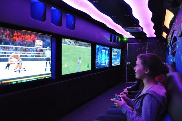 Zona de consolas para eventos y cumpleaños madrid